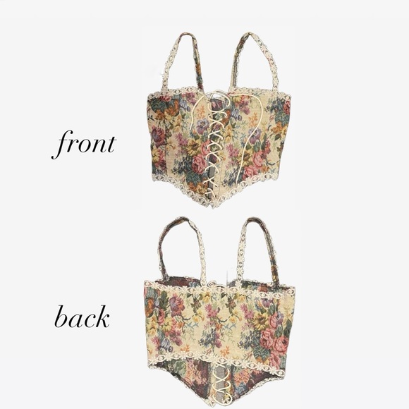 Floral Crop Top with front lace - Picture 3 of 3